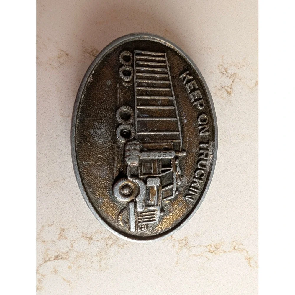 Vintage Keep On Truckin Semi Truck Belt Buckle Oval Silver Gold Tone Relief